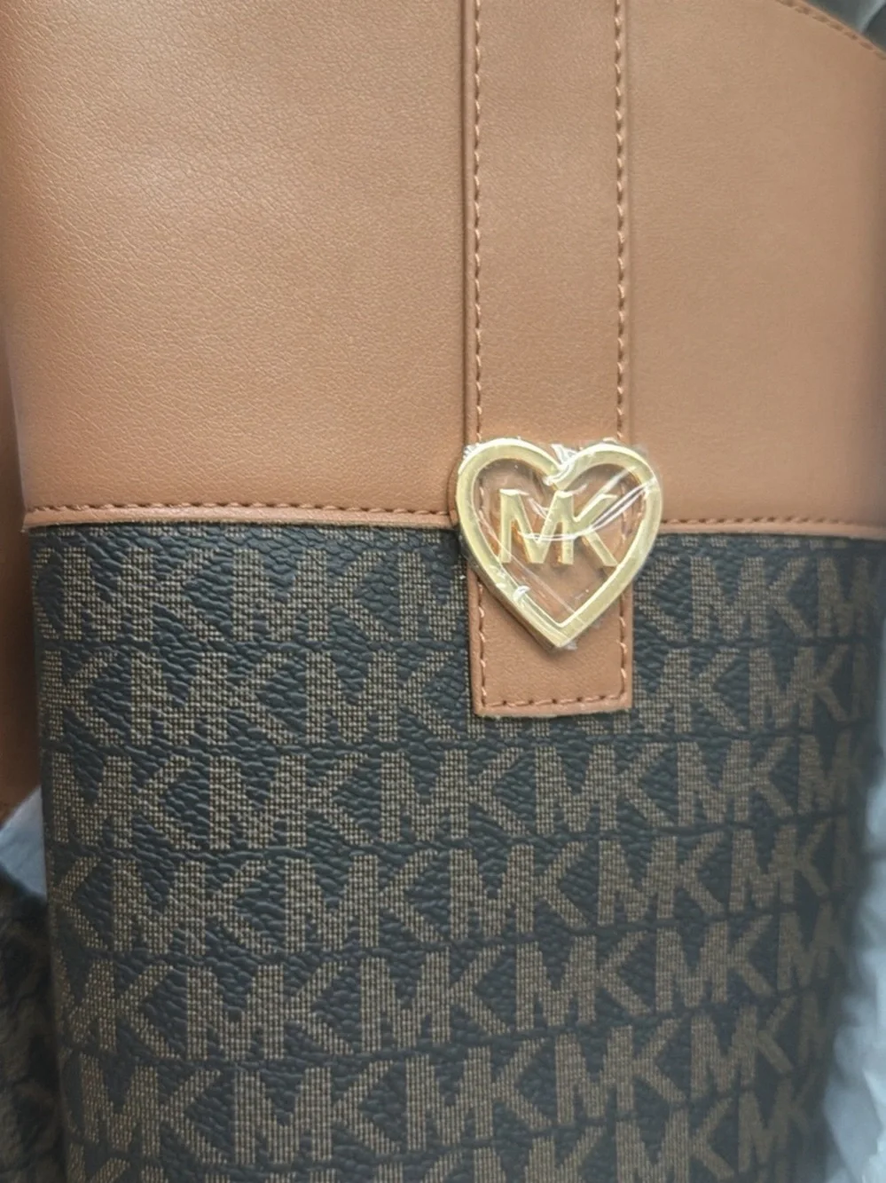 Michael Kors stylish michael